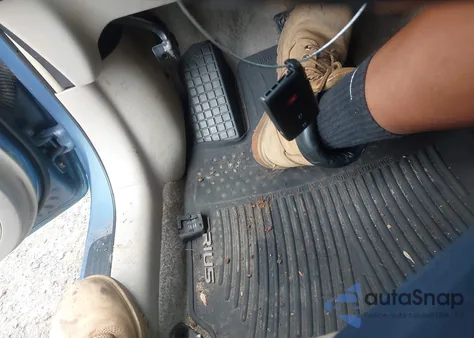 2007 Toyota Prius z USA, uszkodzony, nr VIN JTDKB20U177674385